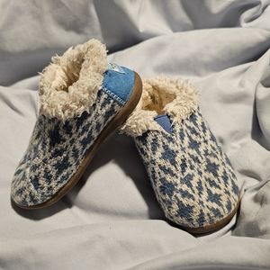 TOMS (Tiny) Fair Isle House Slippers, Size 5 Infant, UNISEX, Blue/Cream, EUC!